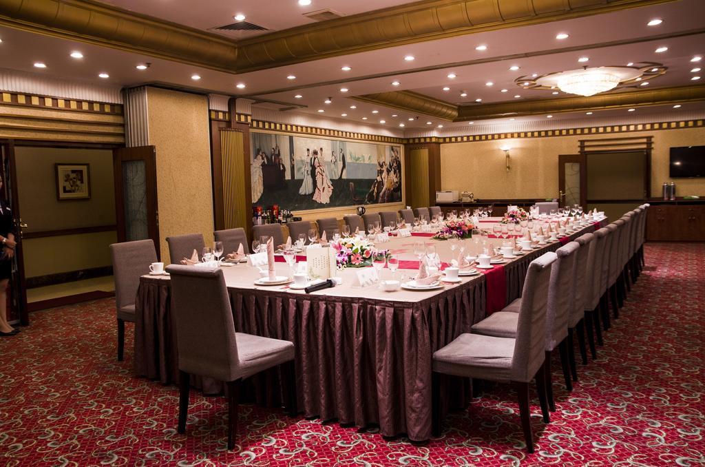 Qingdao Sanfod Hotel Exterior foto