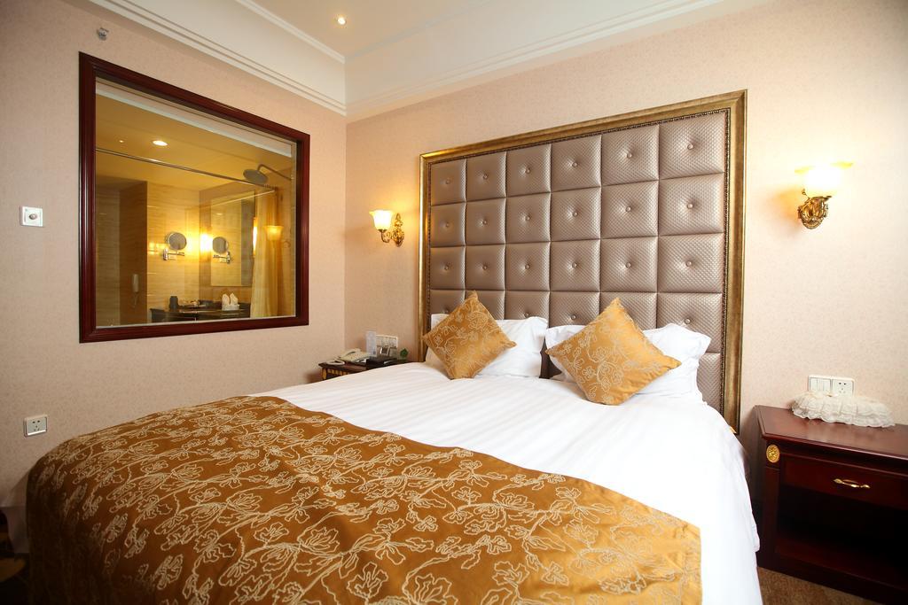 Qingdao Sanfod Hotel Habitación foto