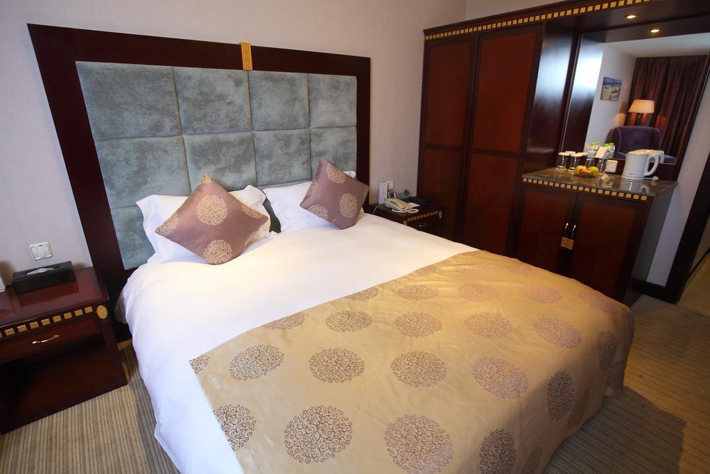 Qingdao Sanfod Hotel Habitación foto