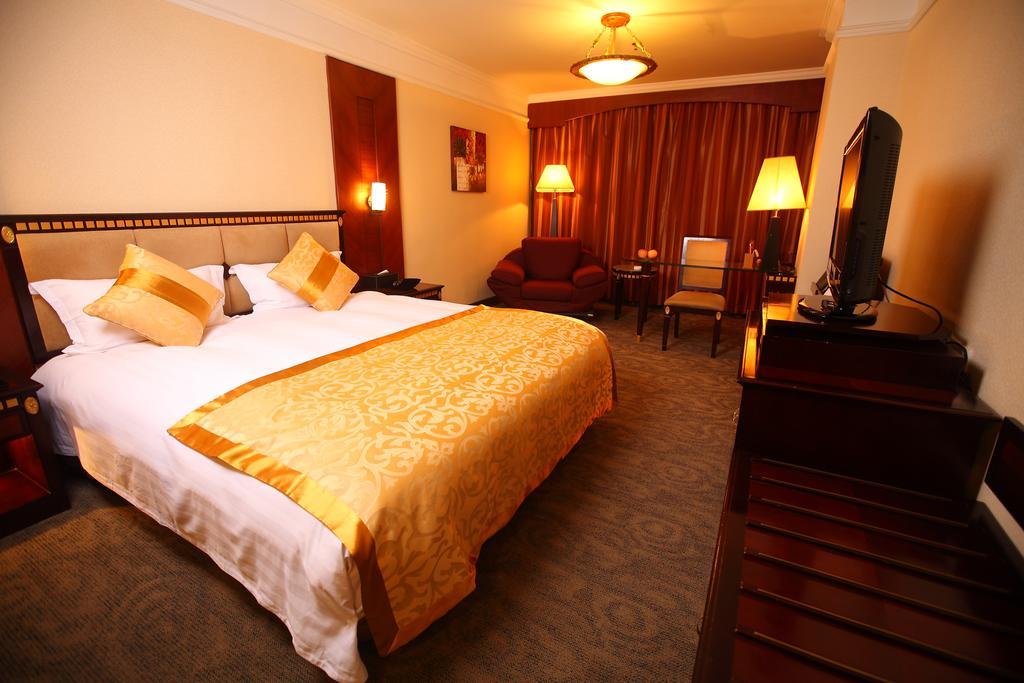Qingdao Sanfod Hotel Habitación foto